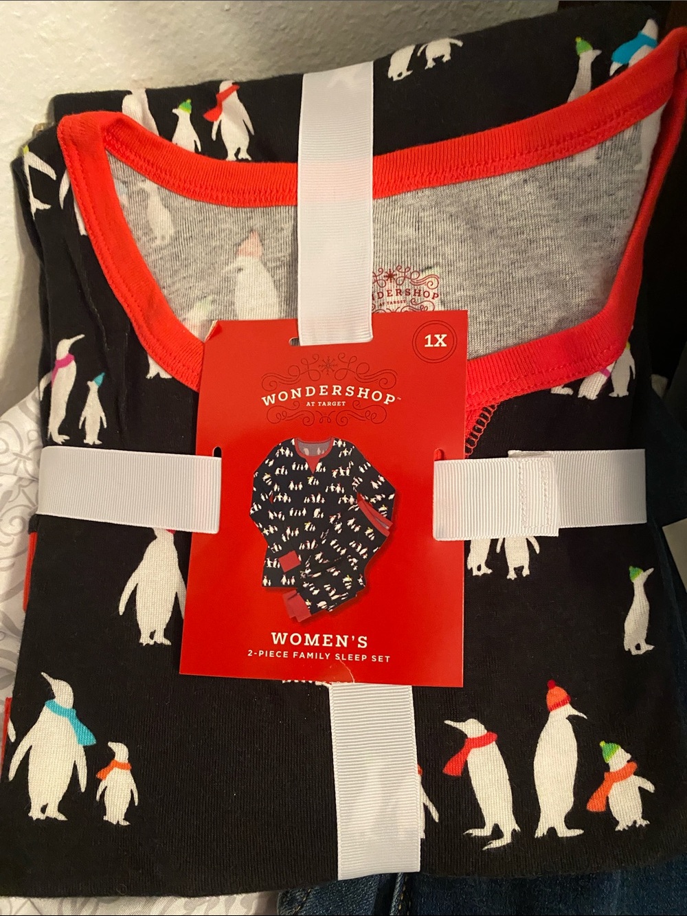 New Wondershop Black Penguin Print Pajama Set  1 X